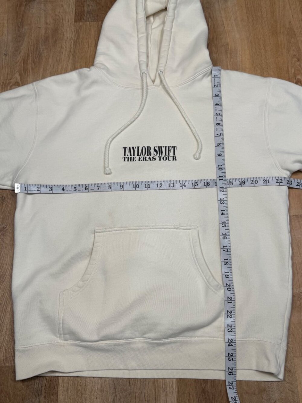 Taylor Swift Eras Tour Hoodie Large Cream Graphic Front & Back Cotton Blend - Picture 4 of 9